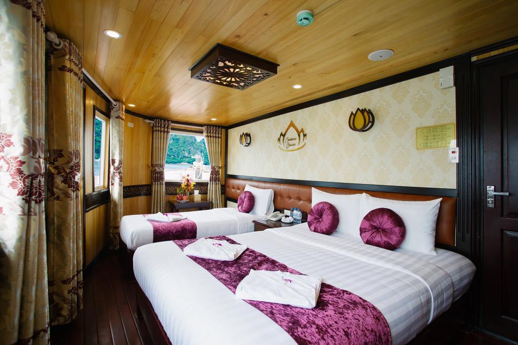 Cristina Diamond Cruise Otel Ha Long Oda fotoğraf