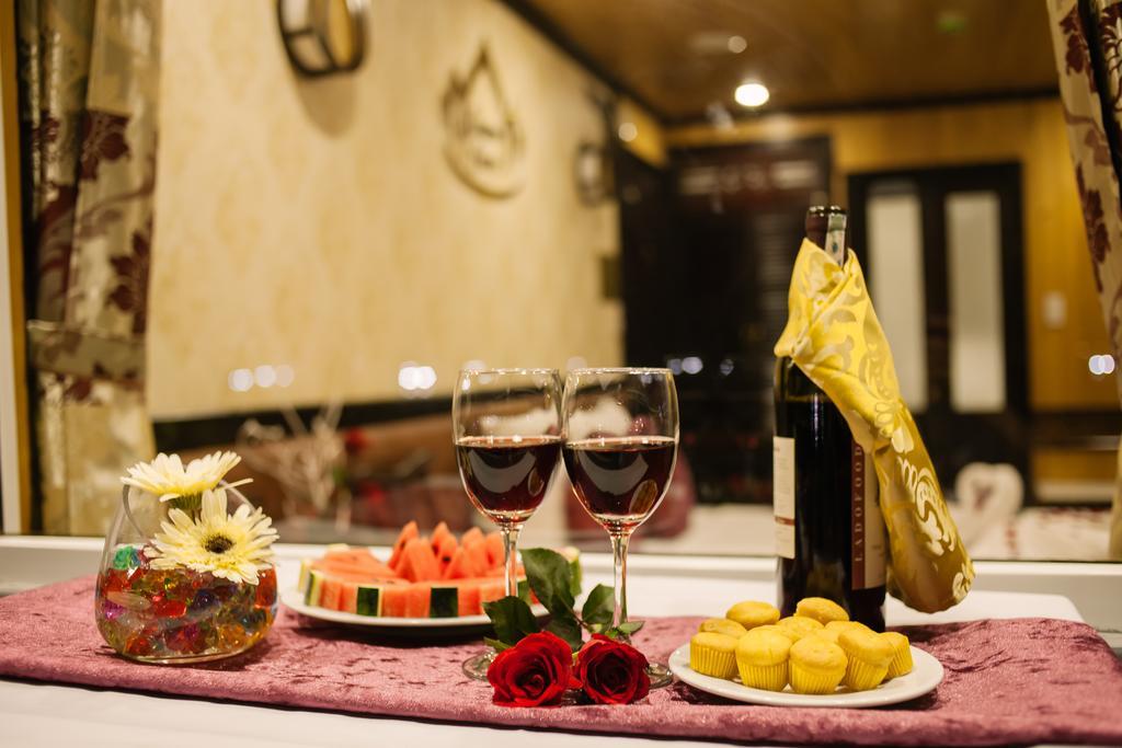 Cristina Diamond Cruise Otel Ha Long Dış mekan fotoğraf