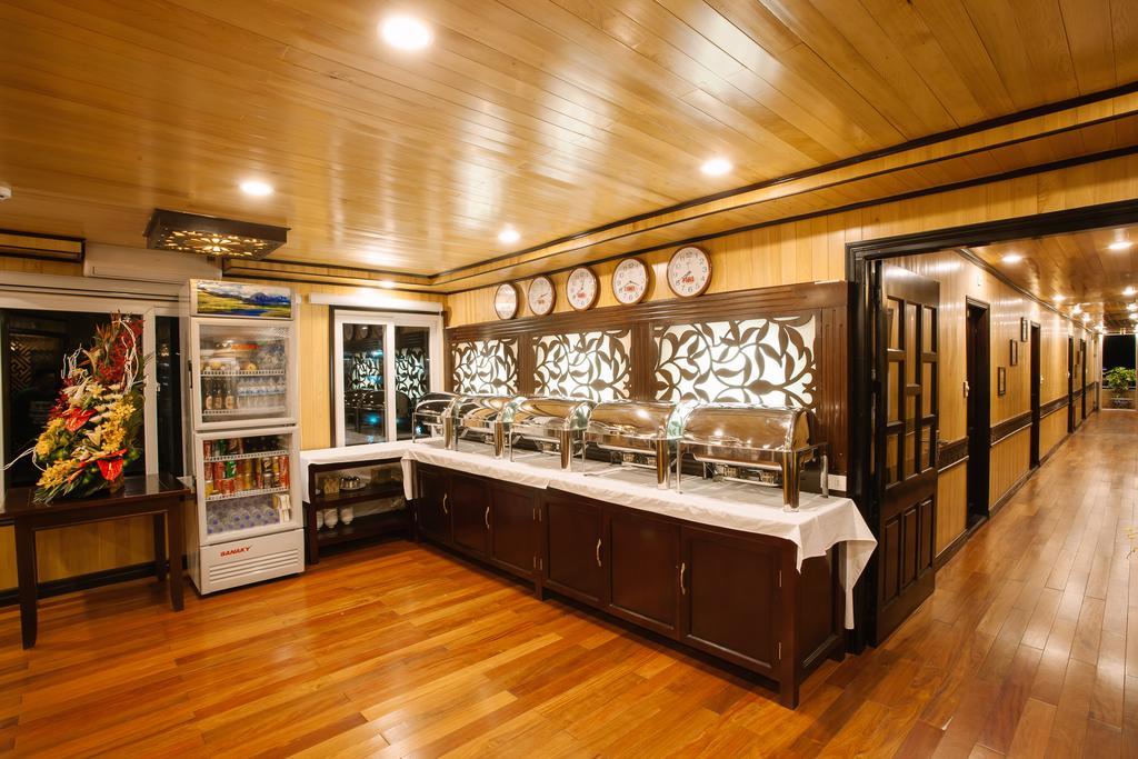 Cristina Diamond Cruise Otel Ha Long Oda fotoğraf