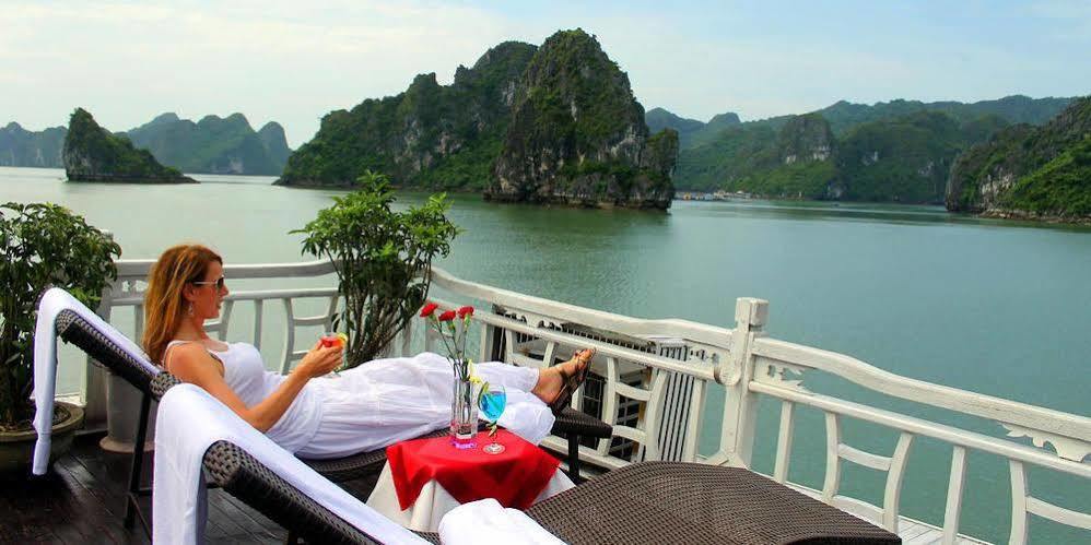 Cristina Diamond Cruise Otel Ha Long Dış mekan fotoğraf